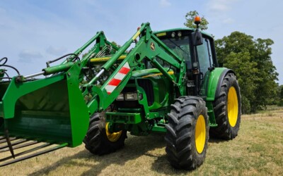 John Deere 6320