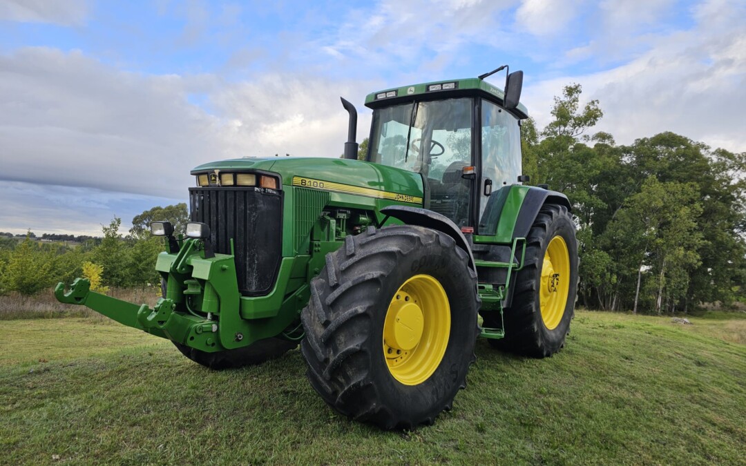 Tractor John Deere 8100 usado