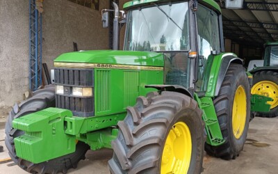 Tractor John Deere 6800 usado